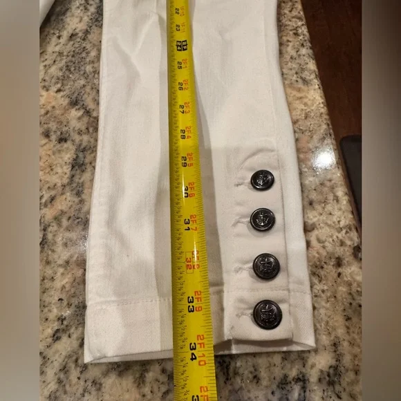 Talbots flawless 5 pocket petite. White Pants with adorable button accents. 10P - Picture 12 of 16
